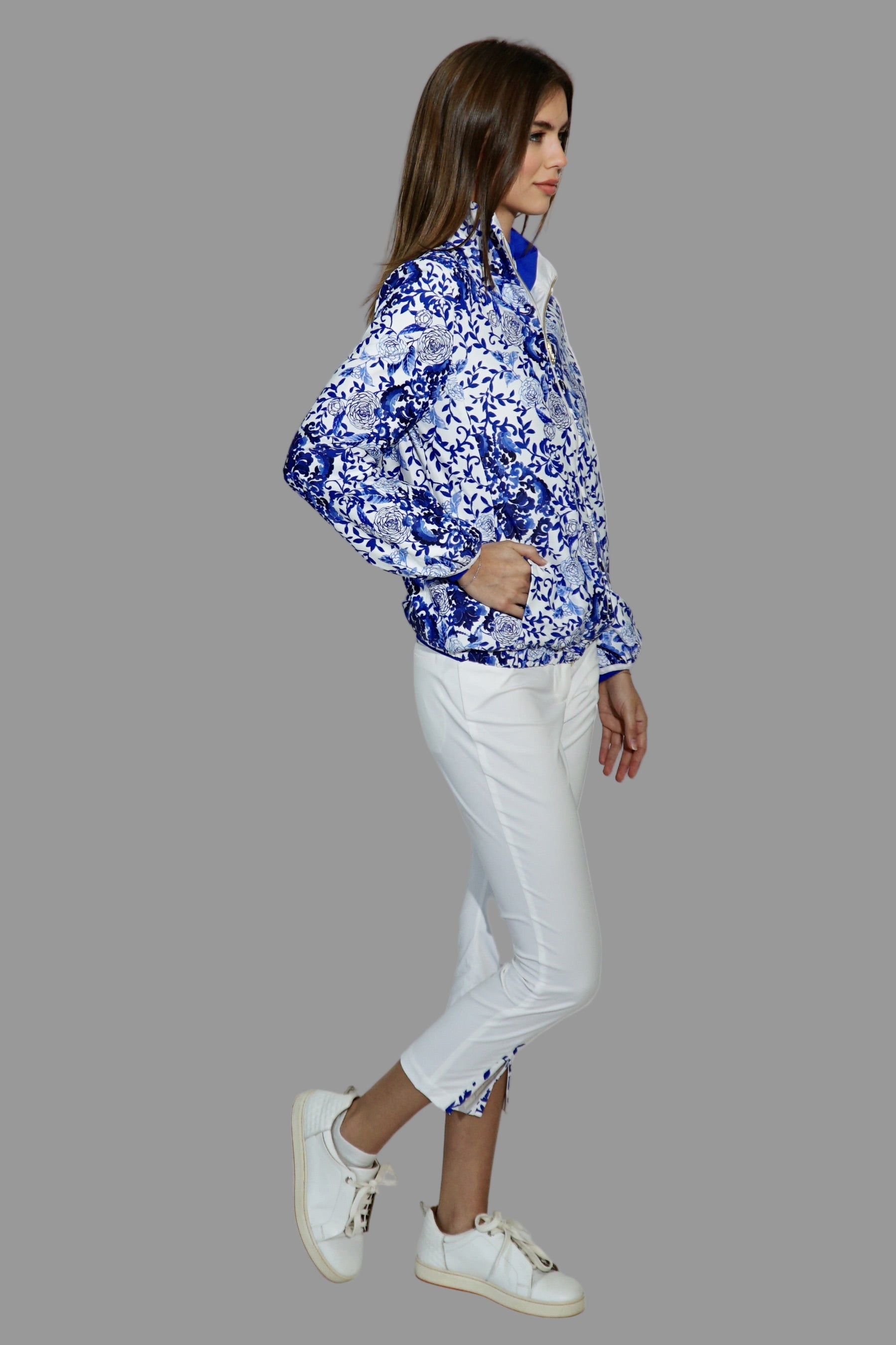 Arezzo Reversible Windbreaker in White-Medallion Print