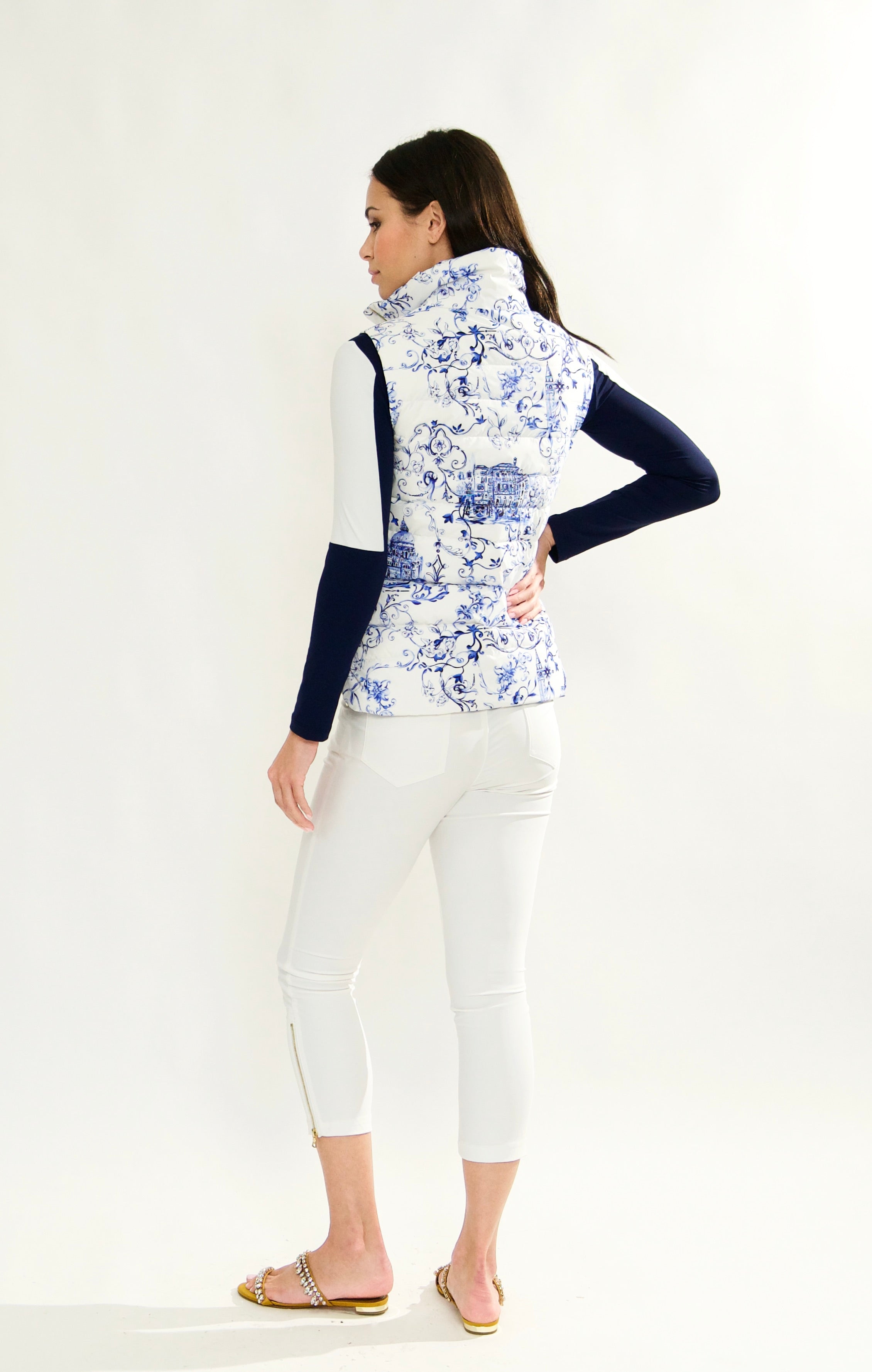 Luciana Down Vest in Venezia Print, Italy