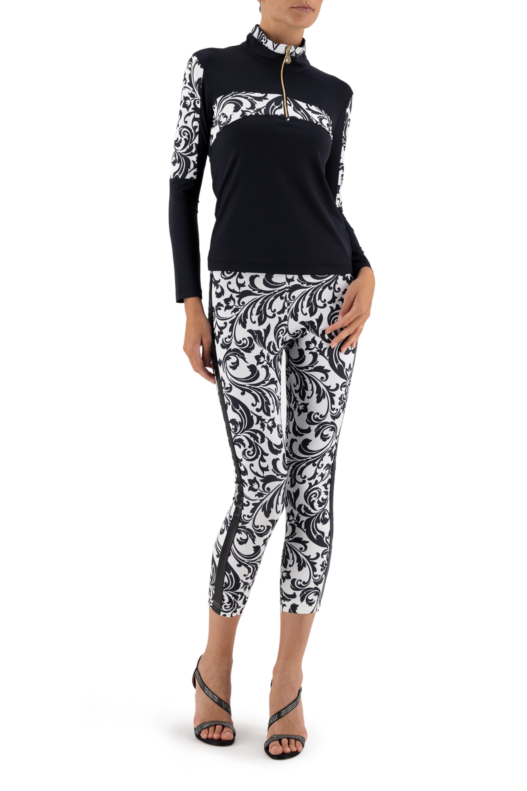 Alessa 2 Top in Black-Renaissance Print