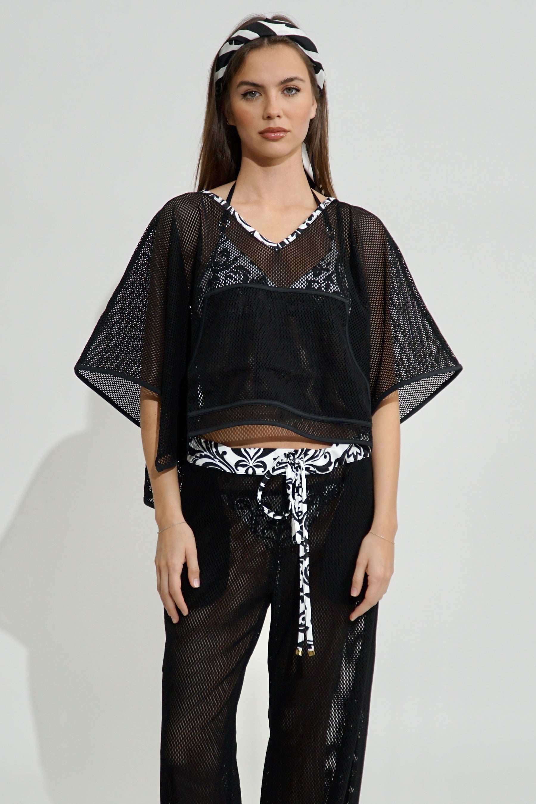 Firenze Cape Top with Utility Pocket in Black with Renaissance Print trim