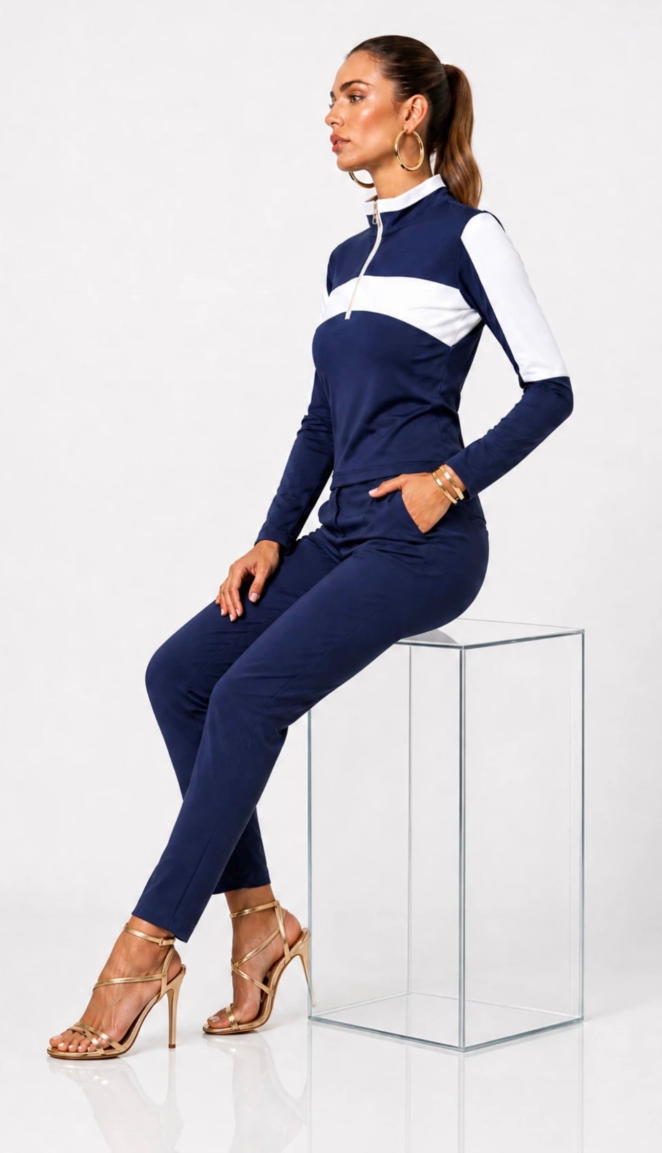 Alessa Long Sleeve Top in Mare Blue-White